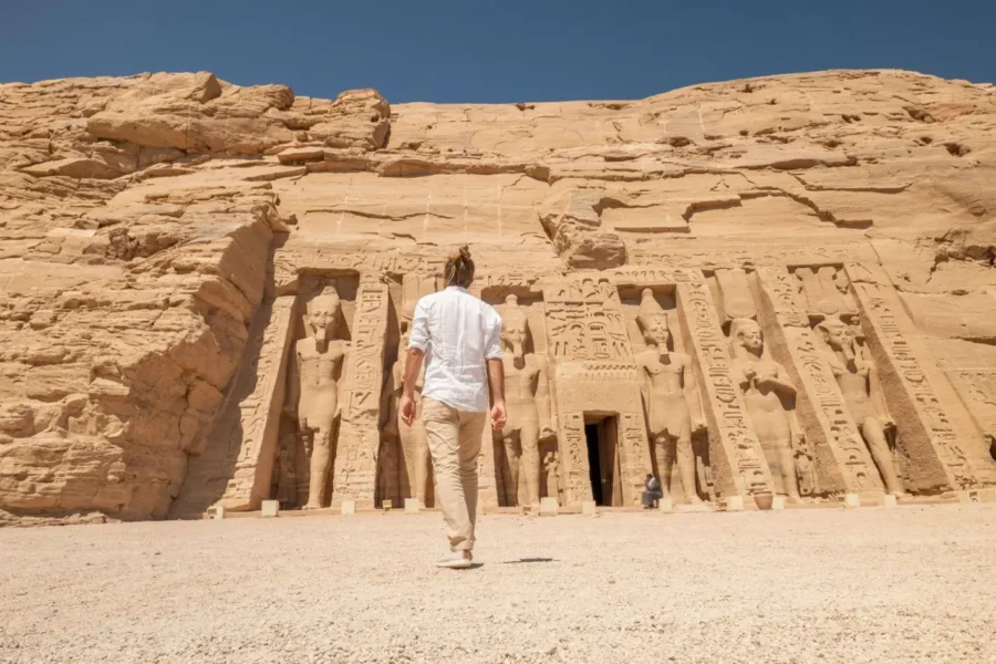Abu Simbel Day Trip